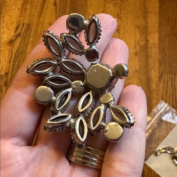 Vintage Glass Rhinestone Jewelry Set Necklace, Bracelet, Clip Earrings, Pin - Picture 9 of 10